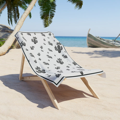MexiCanVlogss Cactus Print Beach Towel